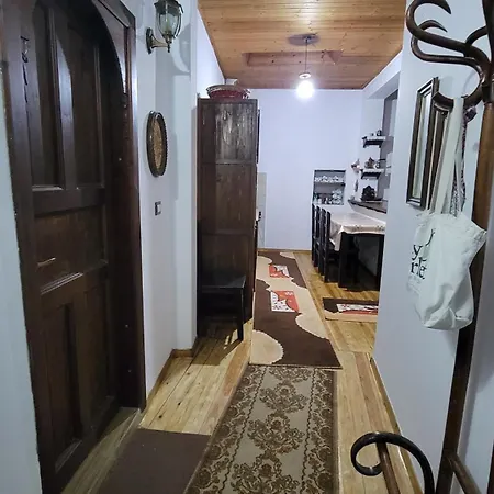 Mangalem Apartamento Berat