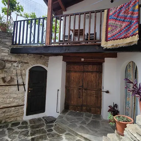 Apartamento Mangalem Berat