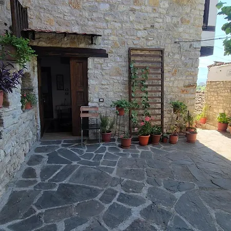 Mangalem Apartment Berat