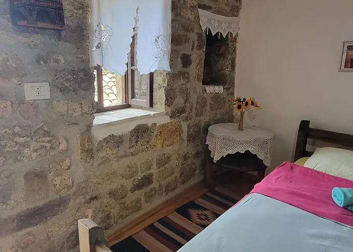 Apartment Mangalem *